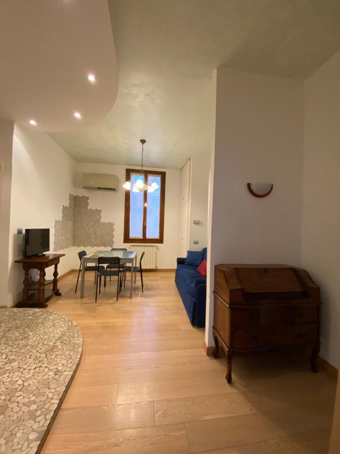 Ca' Santa Marta Apartment Venetië Buitenkant foto