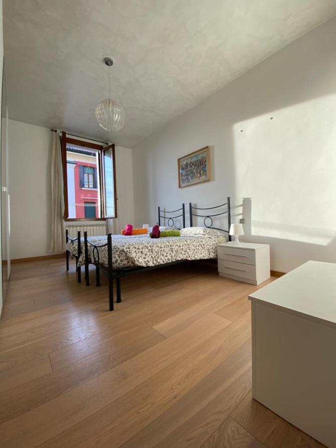 Ca' Santa Marta Apartment Venetië Buitenkant foto